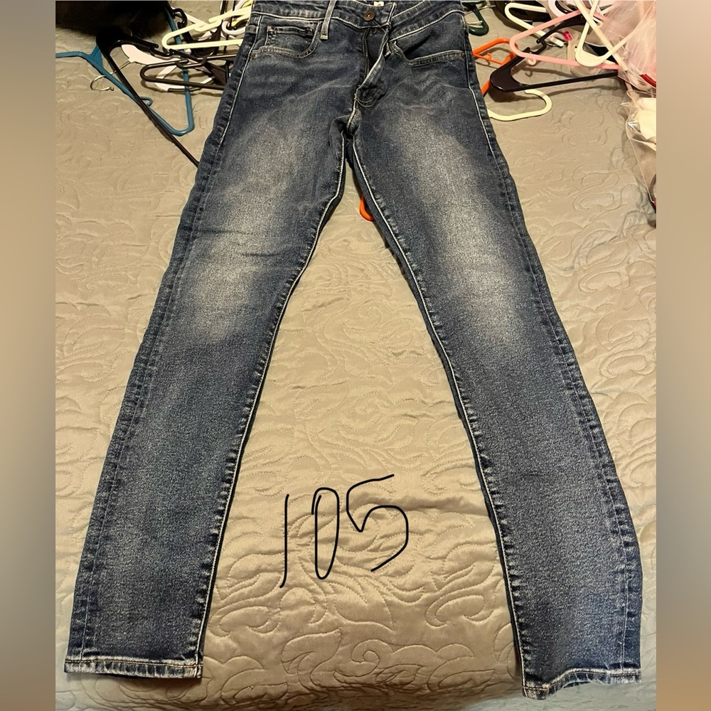 Levi’s High Rise Skinny Jeans